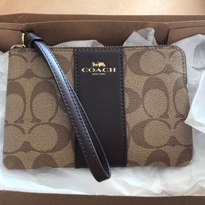 Coach Brand New Wristlet